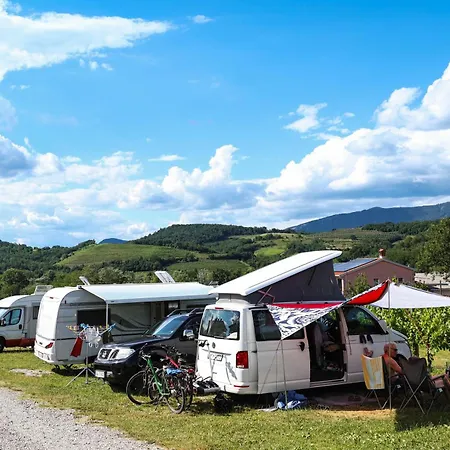 Kamp Saxida Wine & - Dornberk